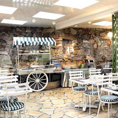 почивка в Victor Hugo Best Western
