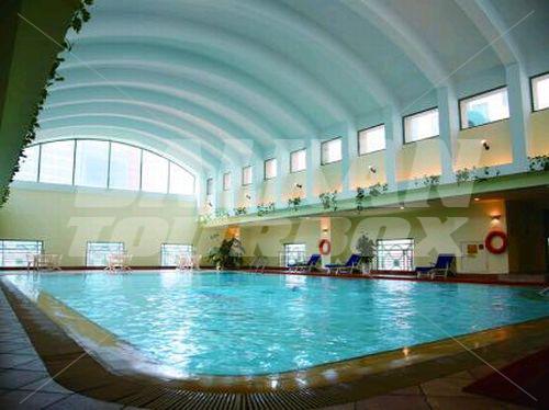 holiday in Copthorne