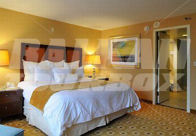 почивка в Kansas City Marriott Country Club Plaza