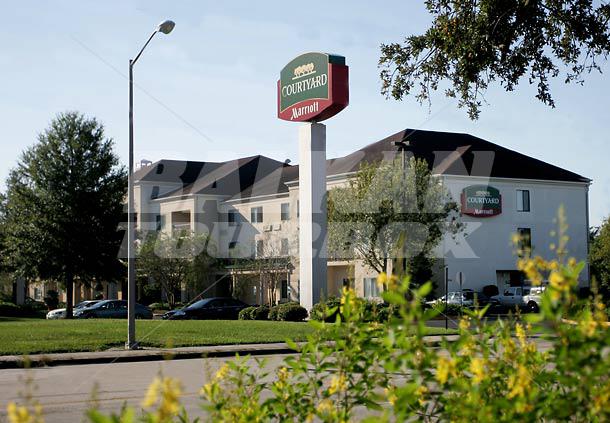 почивка в  Courtyard by Marriott Lafayette Airport