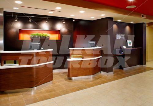 почивка в Courtyard by Marriott Lafayette Airport