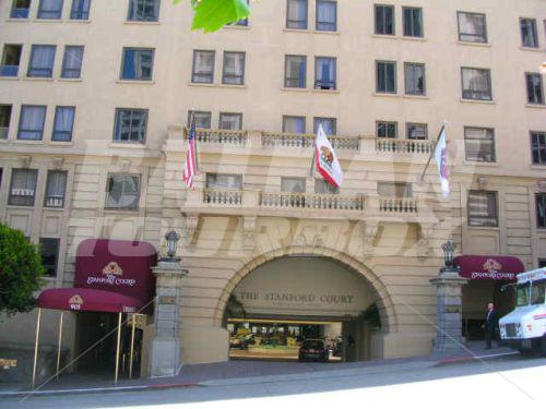 почивка в The Stanford Court Renaissance by Marriott San Francisco