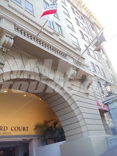 почивка в The Stanford Court Renaissance by Marriott San Francisco