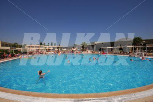holiday in Kipriotis Hippocrates and Maris Suites