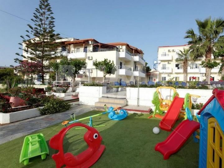 holiday in Philoxenia
