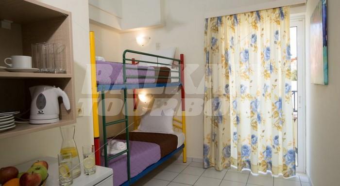 holiday in Philoxenia