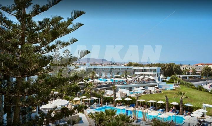 holiday in  The Island