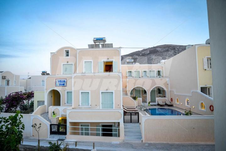 holiday in Villa Irini