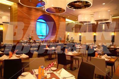 почивка в Parkroyal Saigon