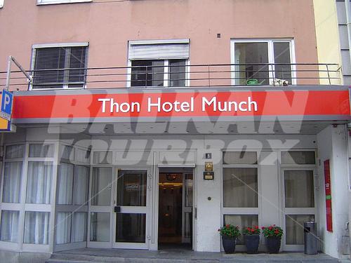 holiday in Thon Munch