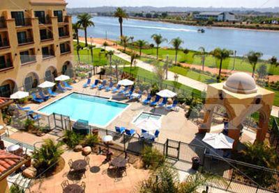 почивка в Courtyard by Marriott San Diego Airport/Liberty Station