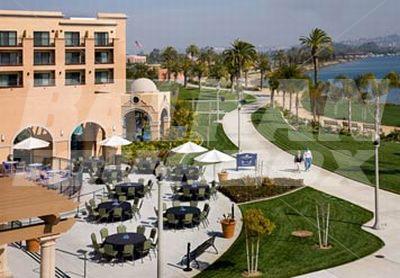 почивка в Courtyard by Marriott San Diego Airport/Liberty Station
