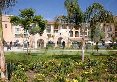 почивка в Courtyard by Marriott San Diego Airport/Liberty Station