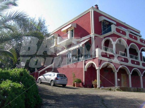 почивка в Apraos Bay Hotel Corfu