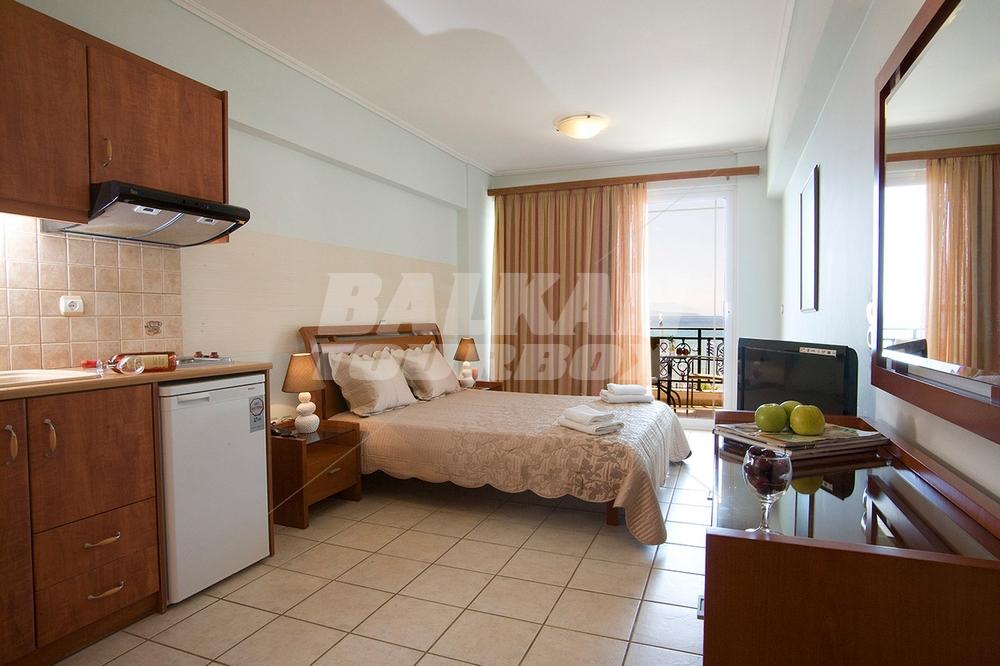 holiday in Grand Nefeli