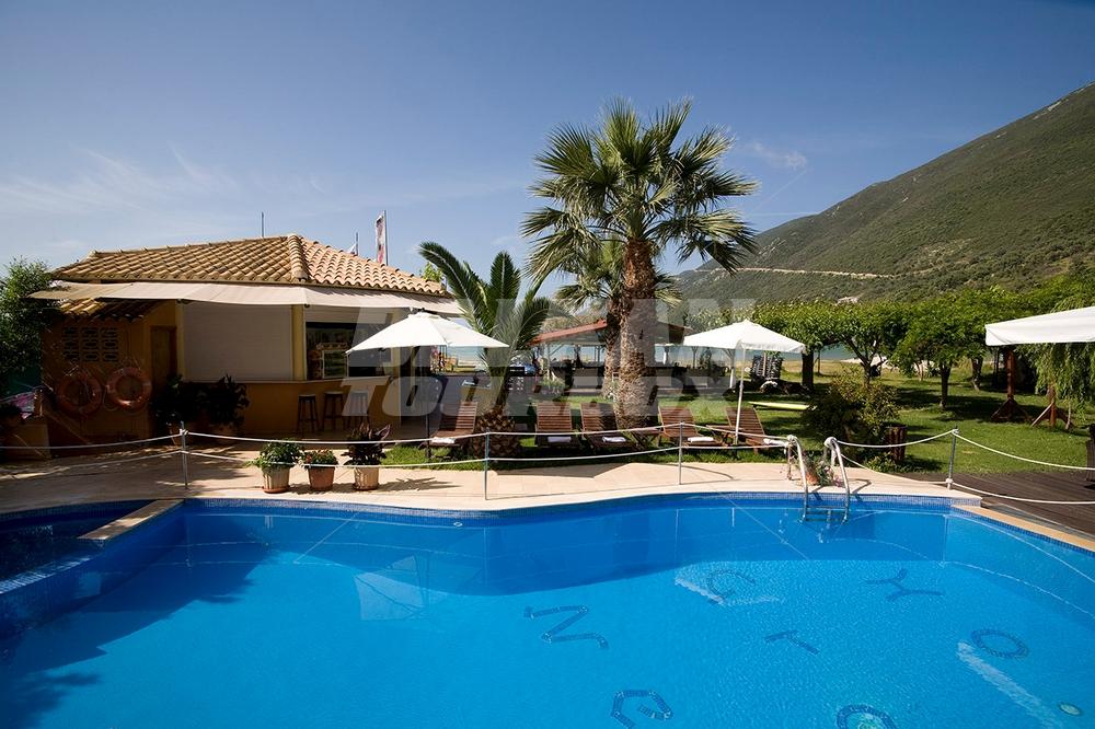 holiday in Grand Nefeli