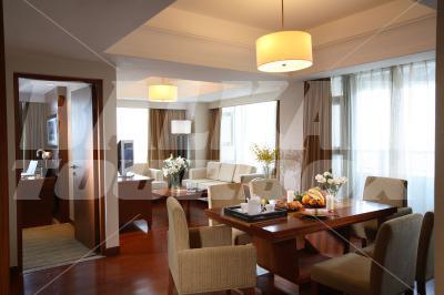 holiday in Grand Mercure Hongqiao