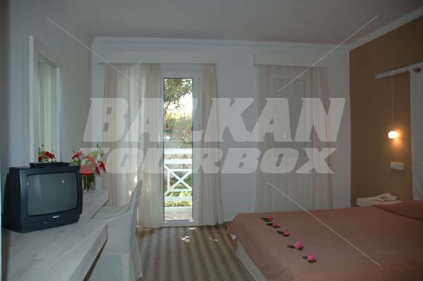 почивка в Rexene Resort