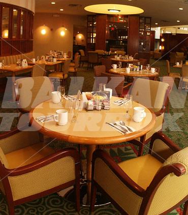 почивка в Courtyard by Marriott Columbus West