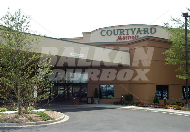 почивка в  Courtyard by Marriott Columbus West