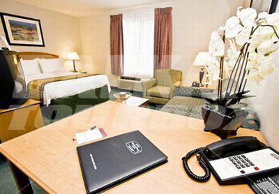 почивка в TownePlace Suites by Marriott Ontario Airport