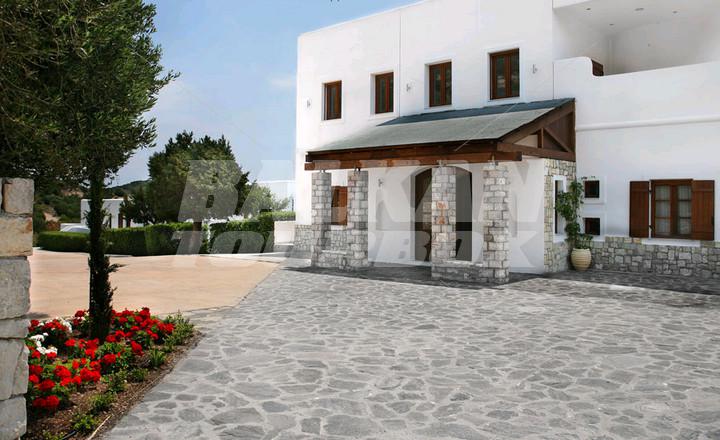 почивка в  Porto Delfino