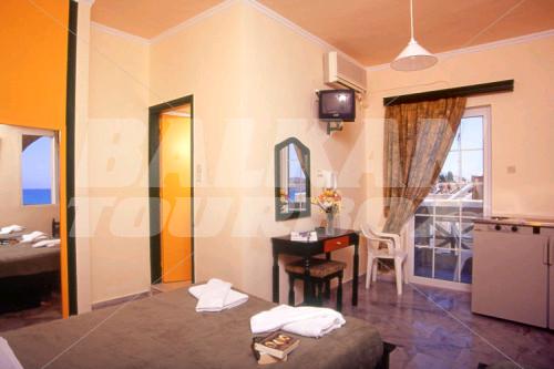 holiday in Galini Beach and Eden