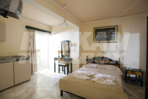 holiday in Galini Beach and Eden