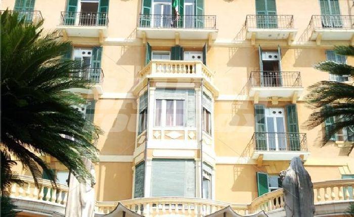 почивка в Grand Hotel De Londres