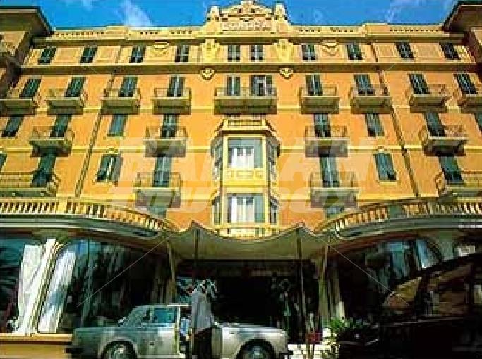 почивка в Grand Hotel De Londres