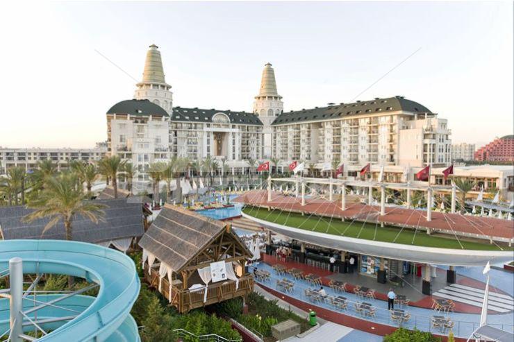 почивка в  Delphin Diva Premiere