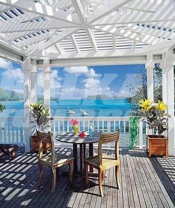 holiday in L'Archipel