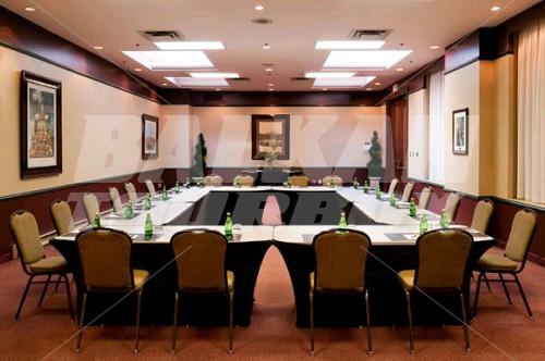 holiday in Lord Elgin Hotel Downtown Ottawa