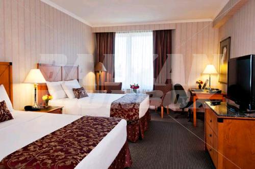 holiday in Lord Elgin Hotel Downtown Ottawa