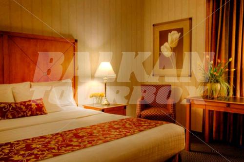 holiday in Lord Elgin Hotel Downtown Ottawa