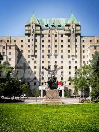 holiday in Lord Elgin Hotel Downtown Ottawa