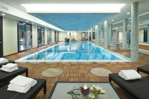 почивка в AS Hotel Cambiago