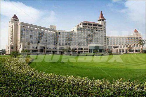 holiday in Crowne Plaza Malaren Lake Shanghai