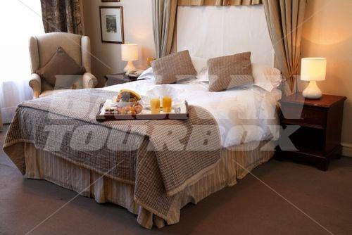 почивка в Mercure White Hart Salisbury