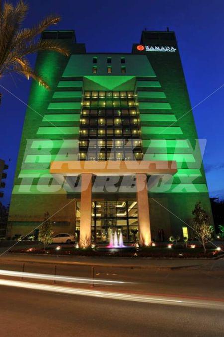 почивка в Ramada Plaza Antalya