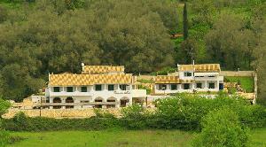 Хотел Paradise Inn