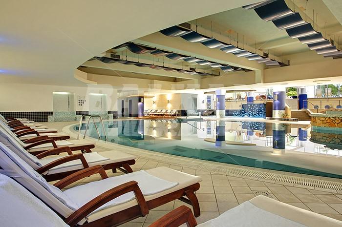 holiday in Valamar Diamant