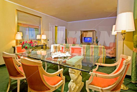 почивка в Sheraton Genova