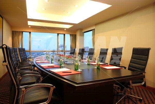 почивка в Sofitel Plaza