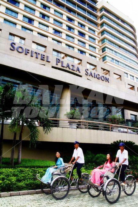 почивка в Sofitel Plaza