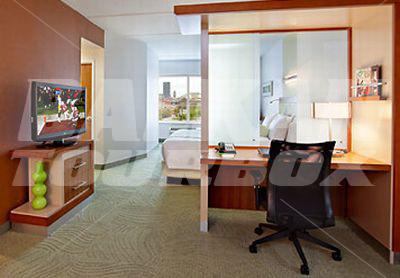 почивка в SpringHill Suites by Marriott Pittsburgh Southside Works