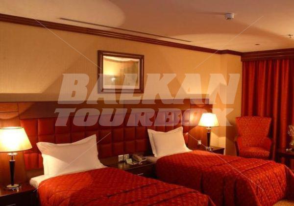 почивка в Grand Central Hotel