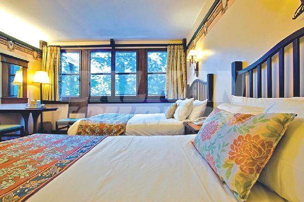 почивка в Disney's Sequoia Lodge