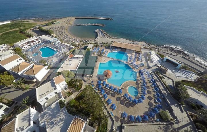 holiday in Nana Beach Resort