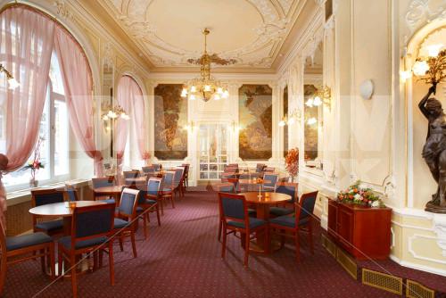 почивка в OREA Hotel Palace Zvon